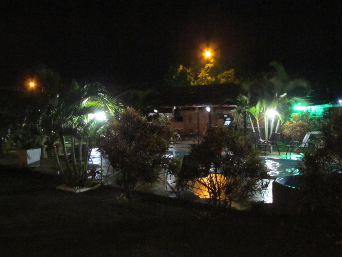 Pousada Quinta Das Aroeiras Olímpia Buitenkant foto
